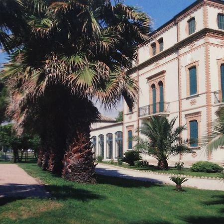 Villa Montanari Rosati Porto San Giorgio Εξωτερικό φωτογραφία
